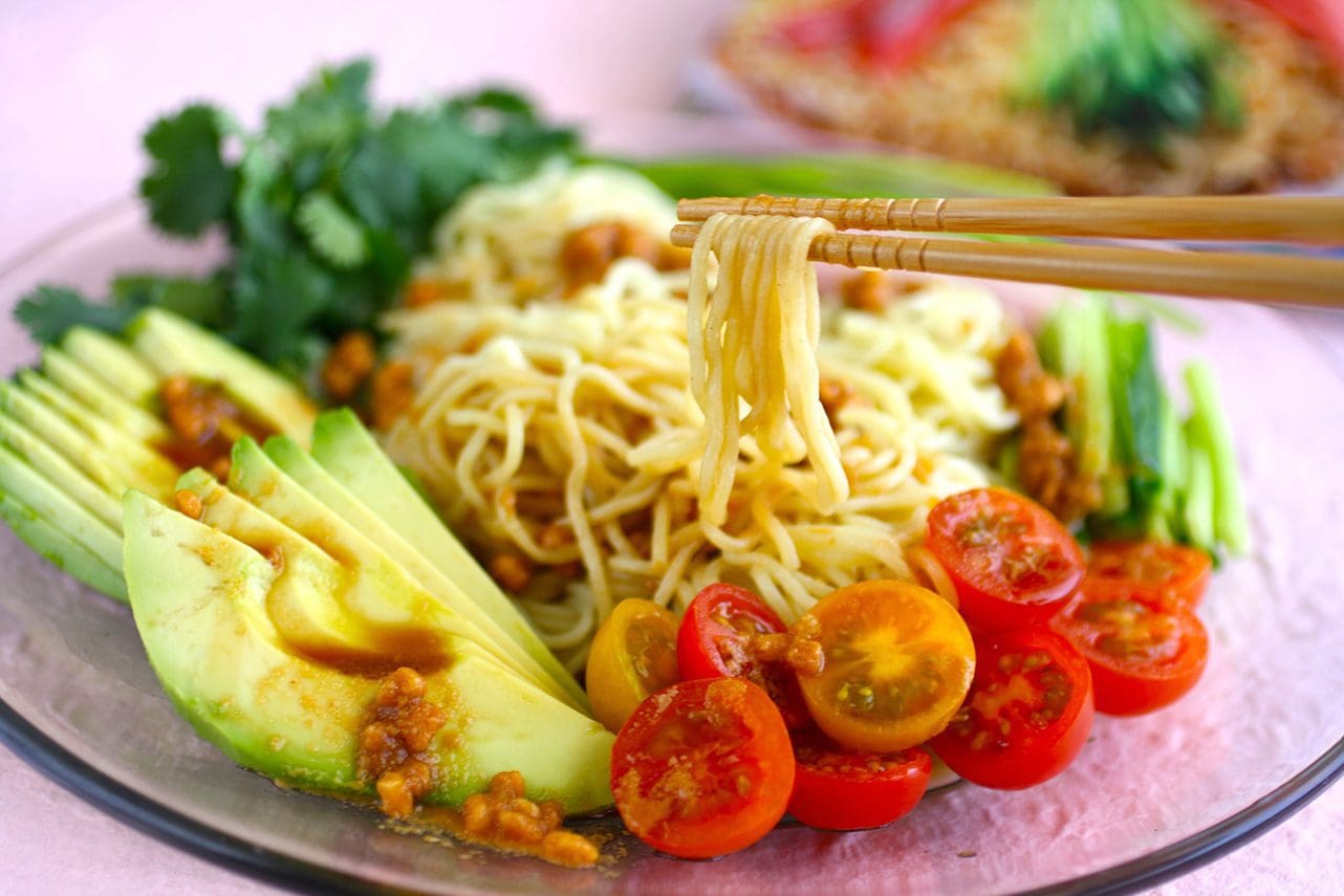 HIYASHI CHUKA COLD RAMEN *by MYOJO